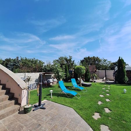 Meduza Wellness Spa S Ubytovanim 흘로호베츠 외부 사진
