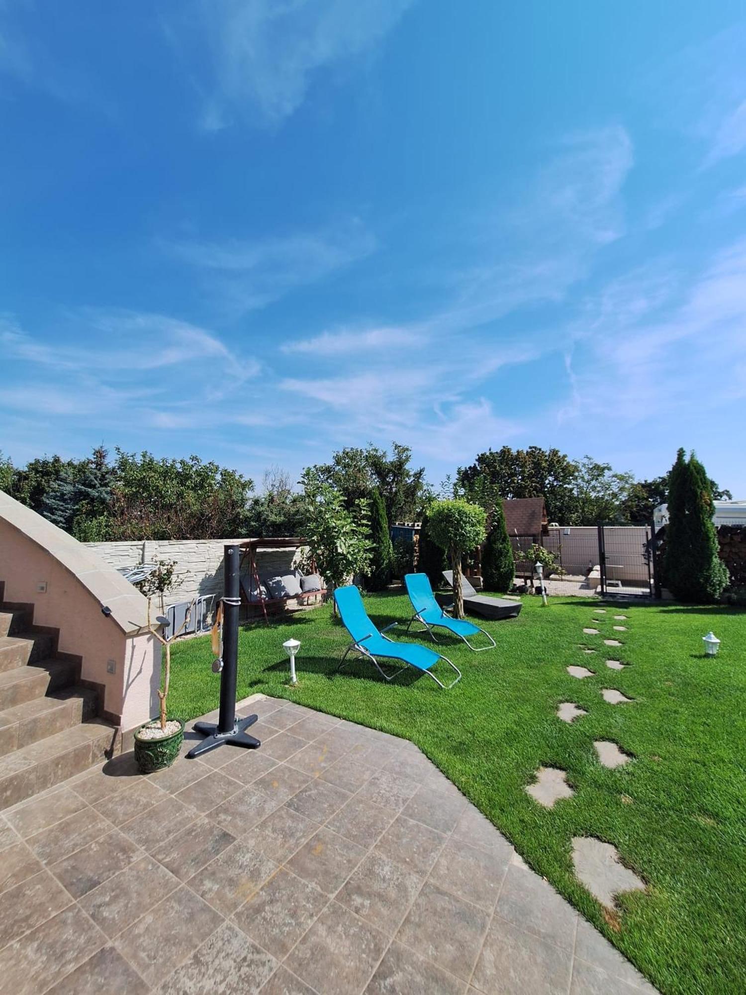 Meduza Wellness Spa S Ubytovanim 흘로호베츠 외부 사진
